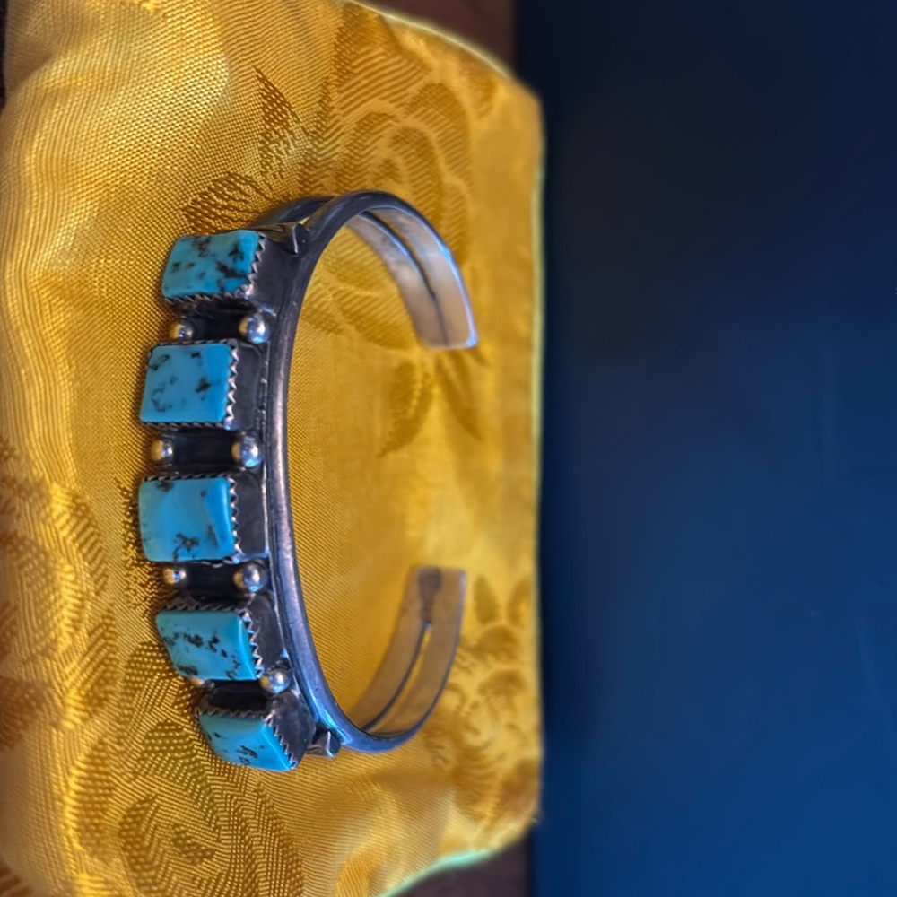 Vintage Pueblo bracelet designed by Lorenzo Tortalita